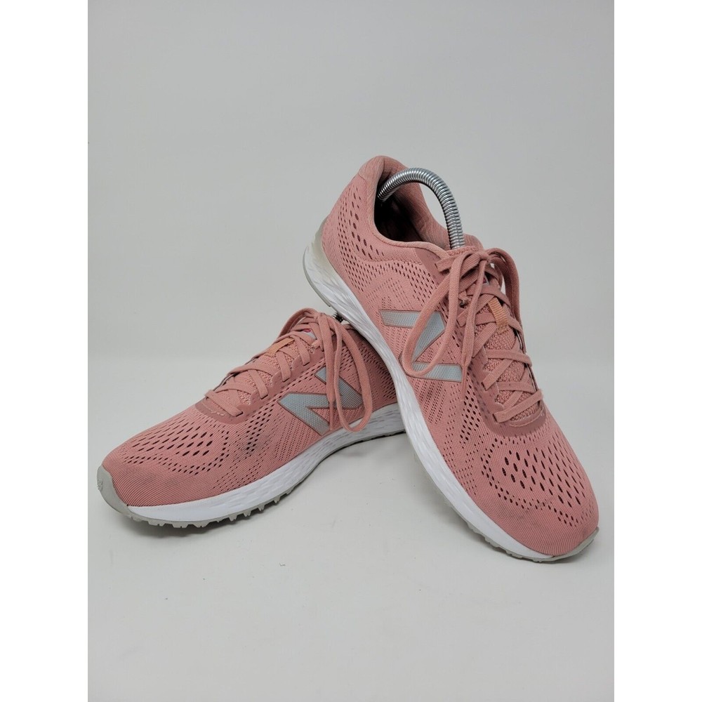 New Balance Arishi Fresh Foam Shoe Size 9.5